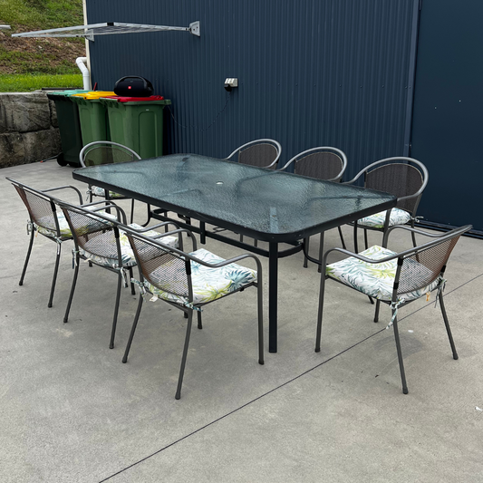 Modern Outdoor Set (Seats 6)