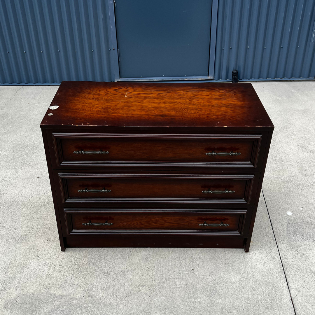 Hawthorne 3-Drawer Timber Chest gallery image 2