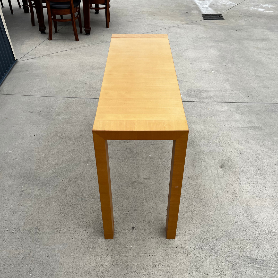 Solid Wood Console Table gallery image 3