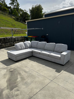 Harbor L-Shaped Sofa thumbnail 1